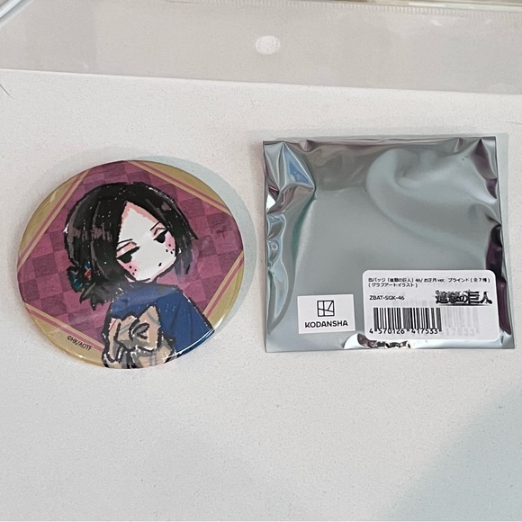 Attack on Titan Ymir New Year ver. GraffArt Illustration Tin Badge - Picture 5 of 5